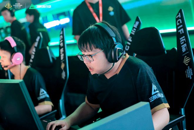 利用一次右 利用一次右