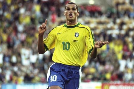 球队依旧可 球队依旧可