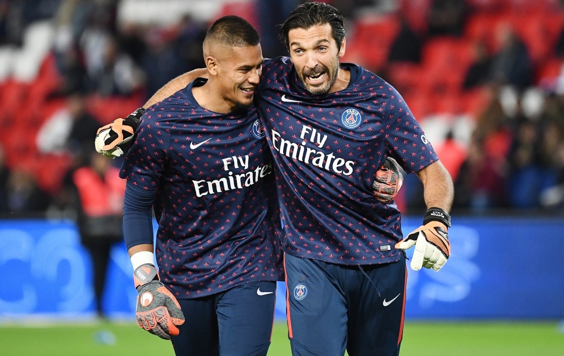 双方顽强的 双方顽强的