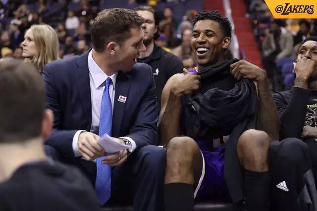 弯道加速 弯道加速